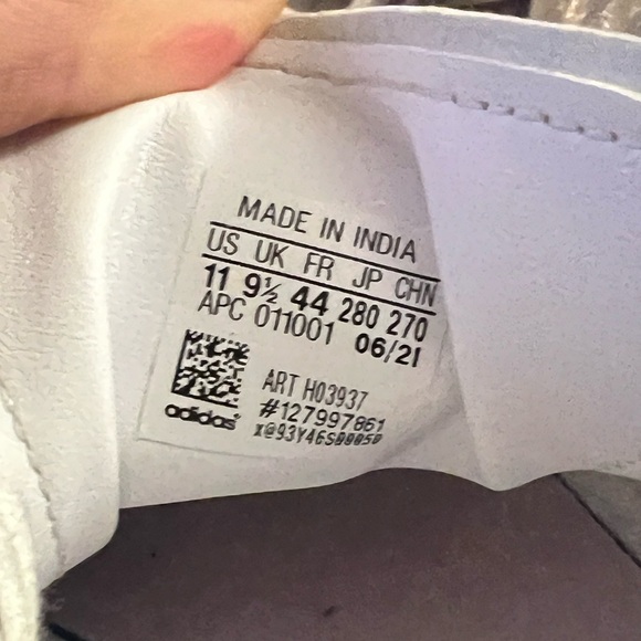 White and pink Stan smiths with hearts - Picture 6 of 6